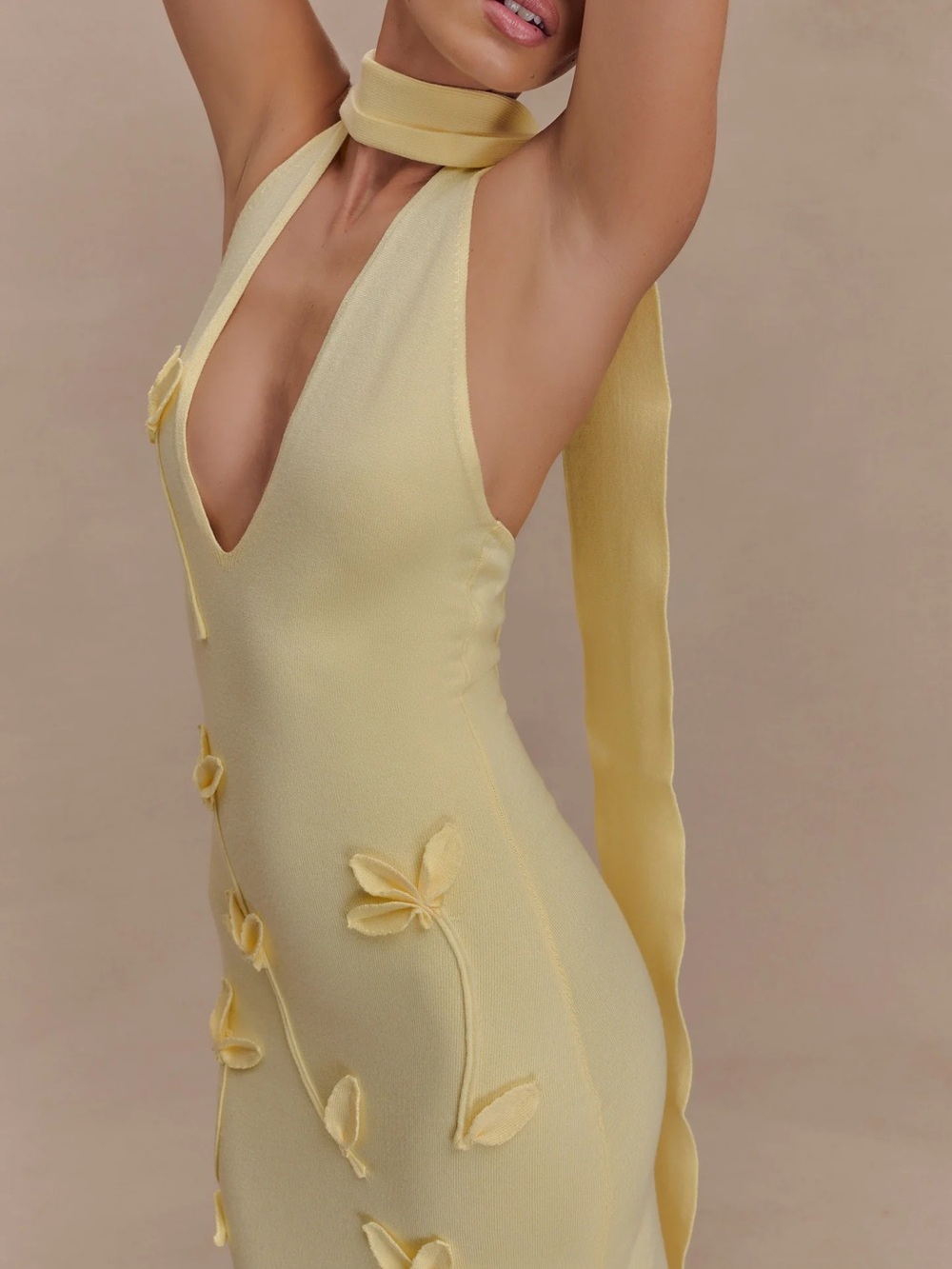 Elegant Yellow Floral-Detail Halter Maxi Dress - Picture 4 of 9